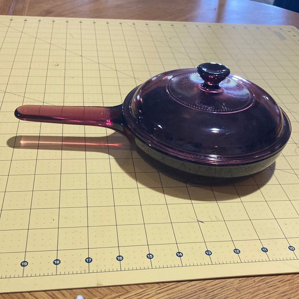 Vintage Corning Visions 7” non-stick cookware